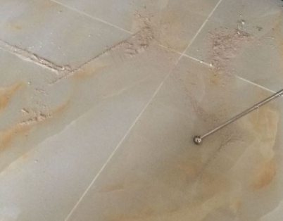 廊坊瓷砖空鼓维修公司分享粘合剂选择不当在瓷砖铺贴过程中可能导致以下问题